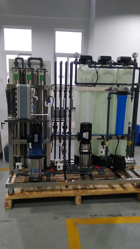 500 ลิตรต่อชั่วโมงระบบกรองน้ำระบบ Reverse Osmosis เครื่องเมมเบรน RO