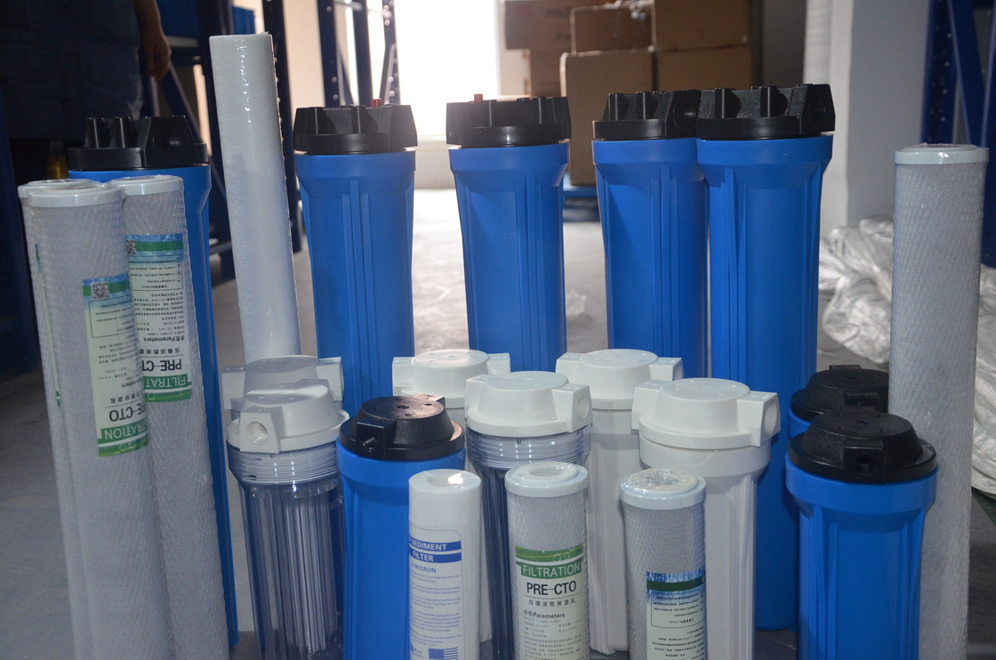 การรับรอง ISO9001 กระป๋องกรองก่อนสําหรับเครื่องดื่มและอุปกรณ์เสริมระบบ RO