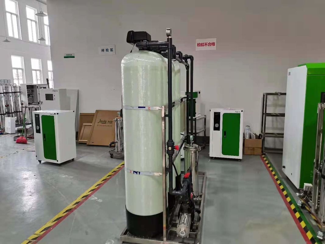 PLC หน้าจอสัมผัสอุตสาหกรรมเชิงพาณิชย์เครื่องกรองน้ำกระด้างสำหรับน้ำกระด้าง