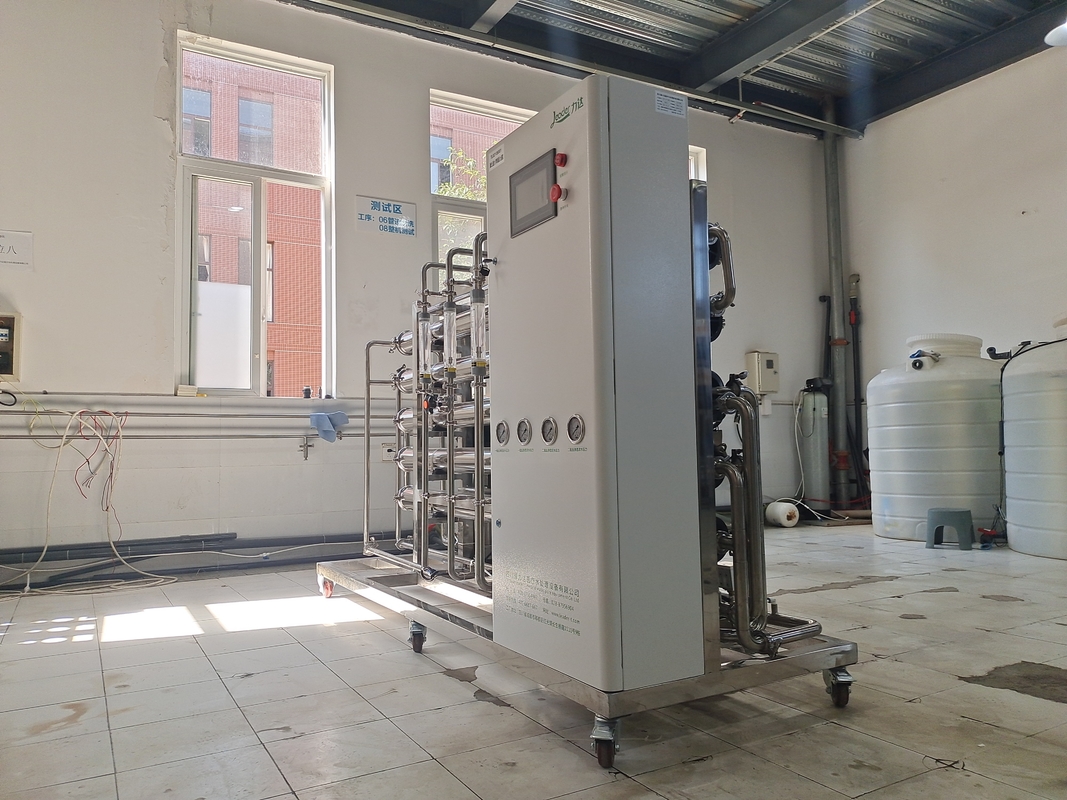 ระบบบำบัดน้ำระบบ Reverse Osmosis สองขั้นตอน RO Plant 1000Lph