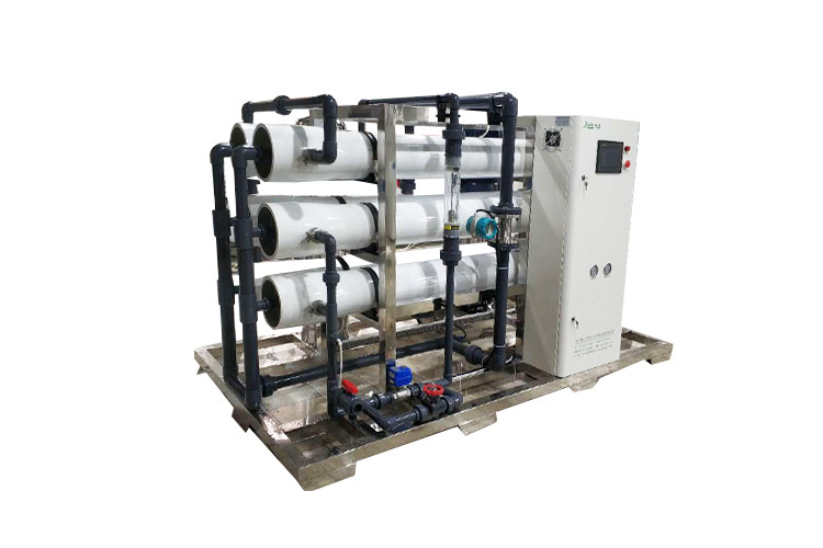 โรงบำบัดน้ำกรองน้ำดื่ม UF กรอง 15 M³/H